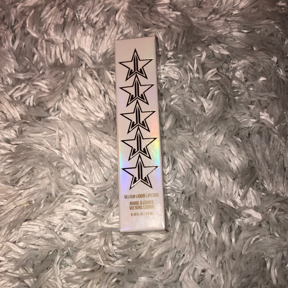 “Can’t Relate” Jeffree Star Liquid Lip